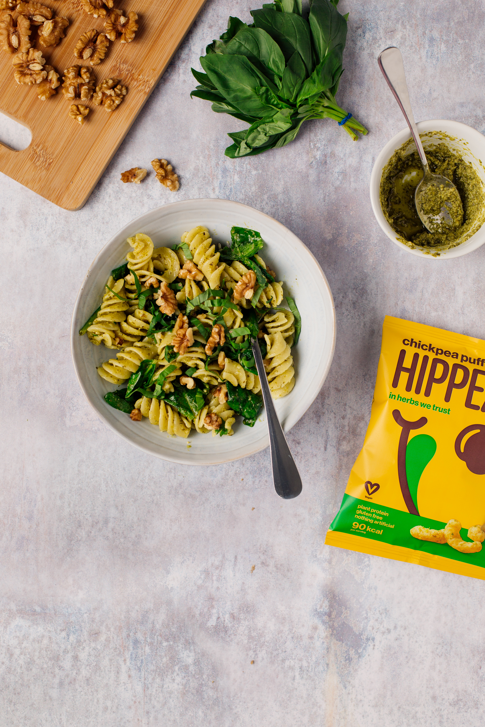Pea Pesto Pasta with Sun-dried Tomatoes
